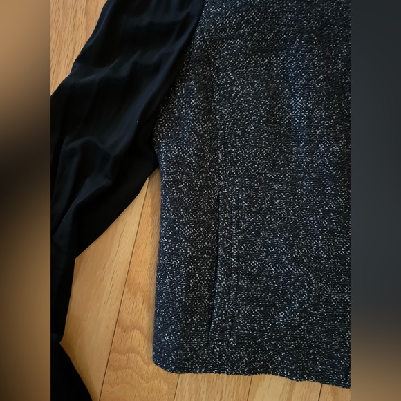 Jacket - Picture 2 of 5